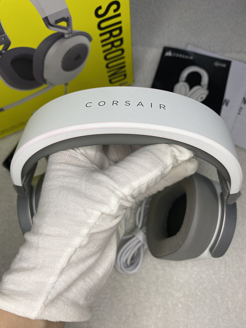 Гарнитура игровая CORSAIR HS65 SURROUND проводная белая объемный звук 7.1 для ПК PS5 Mac Xbox CA-9011271-EU Киев - изображение 8