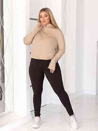 Женский костюм для спорта и фитнеса 