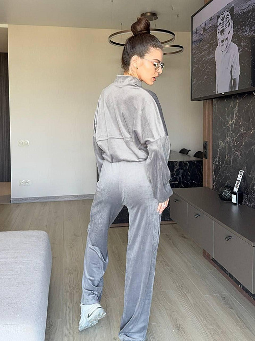 Женский прогулочный костюм двойка: кофта и штаны королевский велюр Серый, 46/48 Одесса - изображение 2