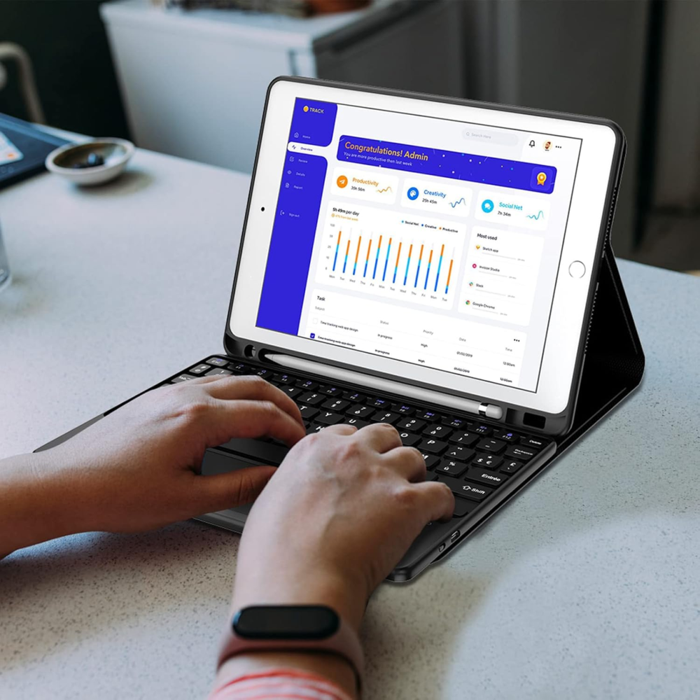 Клавиатура с трекпадом для iPad 9.7, iPad 6-го/5-го поколения 2018/2017, iPad Air 2/1 2014/2013, QWERTZU Киев - изображение 9