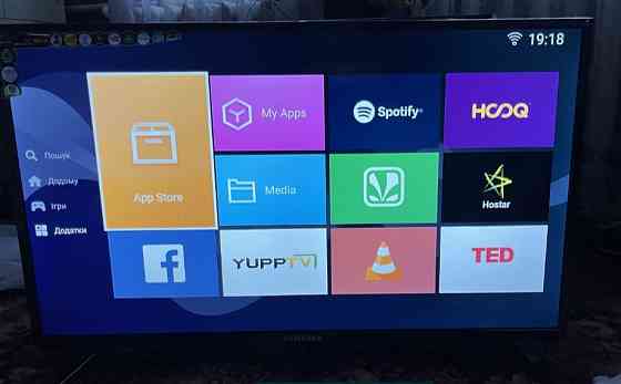 Телевізор: Samsung Smart TV UHD TV 45". Харків