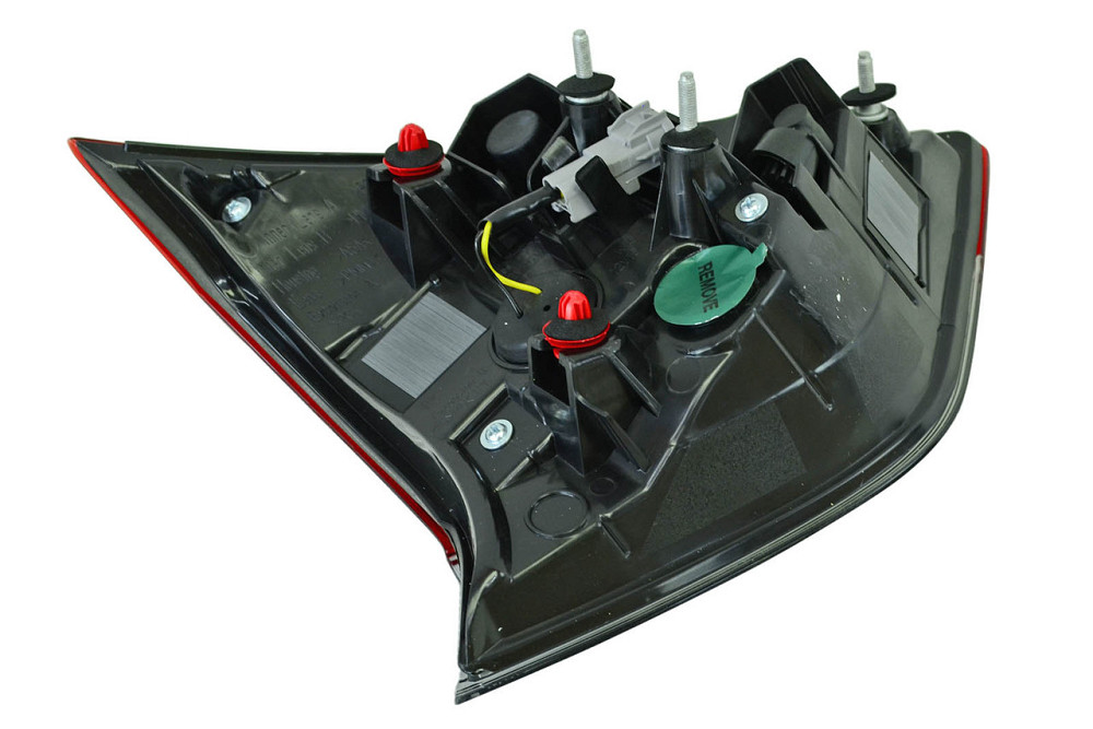 Фонарь X-Trail 3 Т32 (2017-наше время) рестайлинг LED внутренний правый Ниссан Мукачево - изображение 1