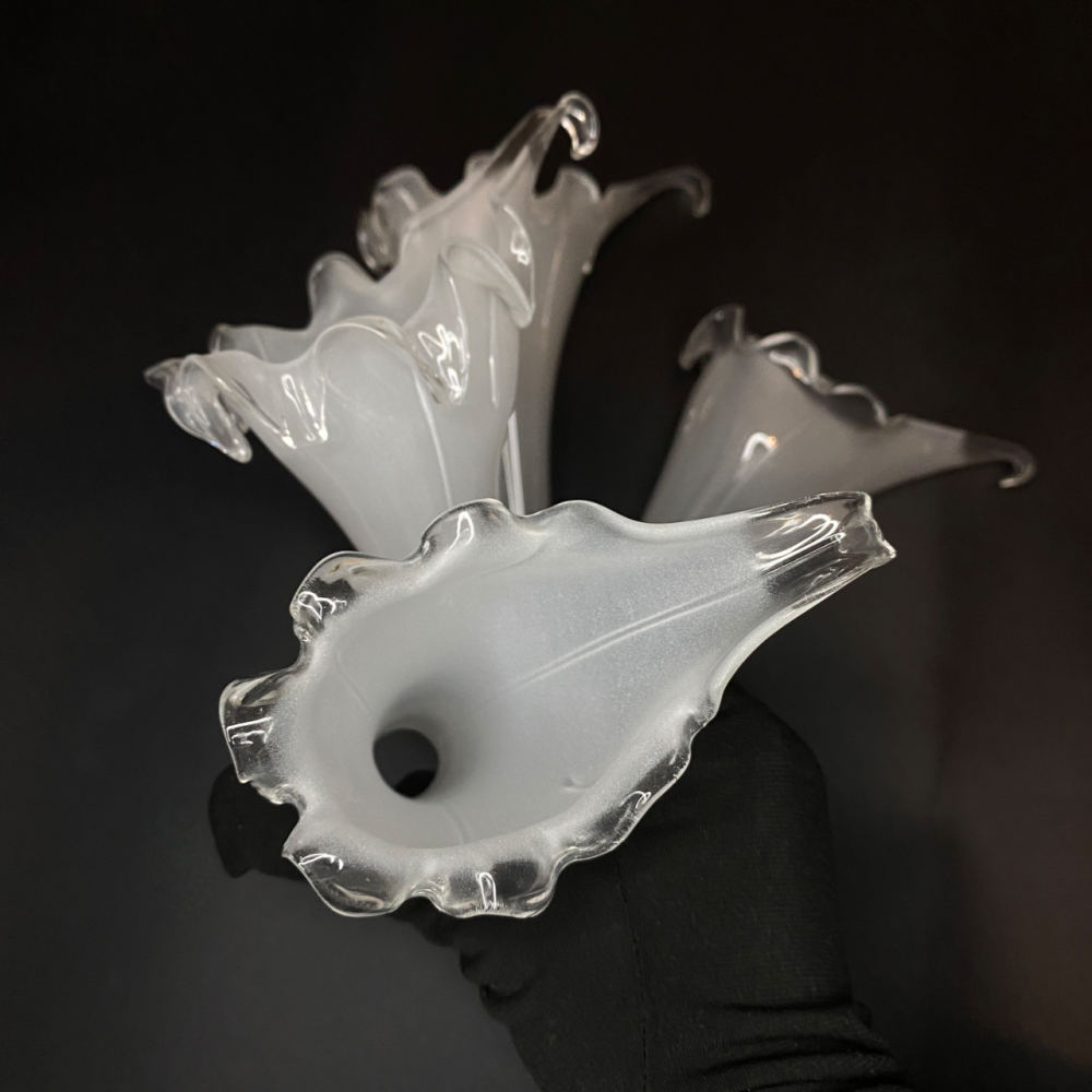 Потолочный светильник, дизайнерская люстра Paulmann со стеклянными сатиновыми плафонами в форме цветов 3×20W Киев - изображение 2