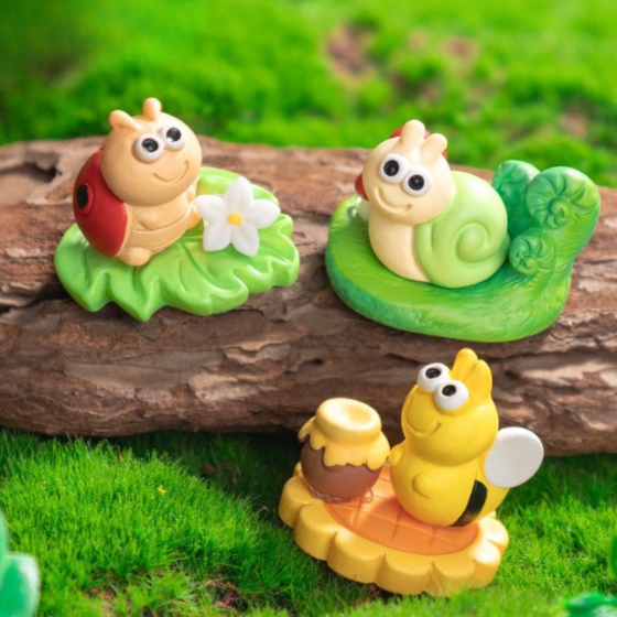 Миниатюрные пейзажи с насекомыми и улитками. Различные наборы по 3 предмета Сонечко Одесса