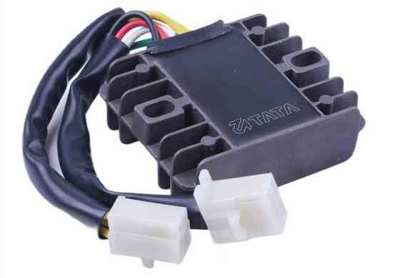 Реле заряджання (2 роз'єми - 3 + 4 дроти) - 125/150 Мукачево