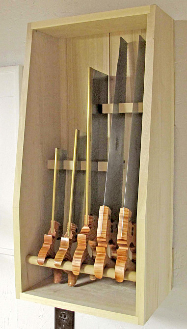 Органайзер для ножовок 