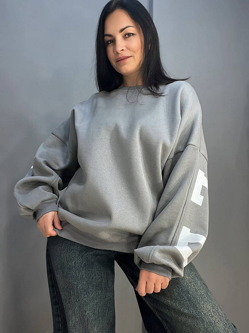 Світшот жіночий DAVRAS 6000 оверсайз подовжений напис на спині PLEASED утеплений на флісі one size, сірий, one size Київ - фото 10