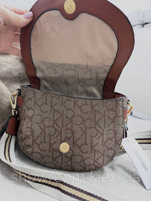 Невелика жіноча сумочка на плече Ck K6071 light brown Київ - фото 3