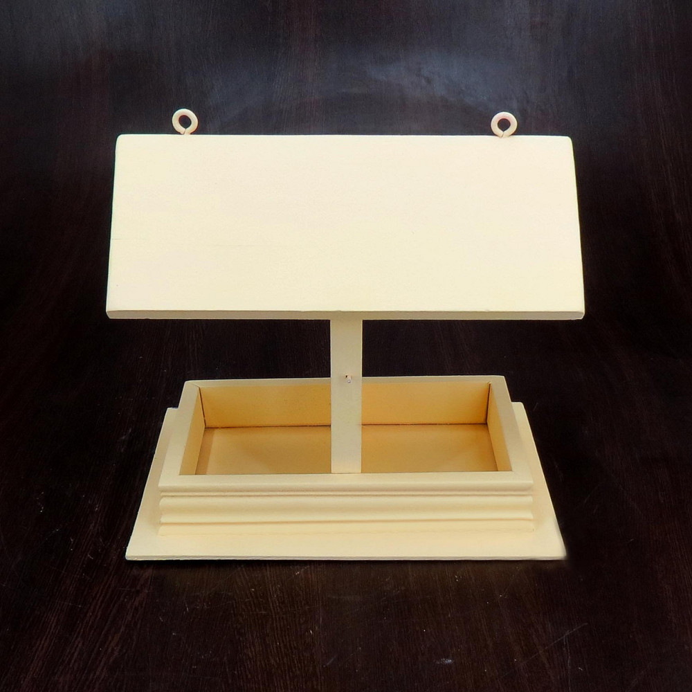 Кормушка садовая для птиц 