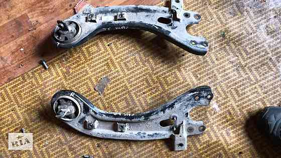 Ричаг підвіски Hyundai Santa Fe 2012–2018 Киев