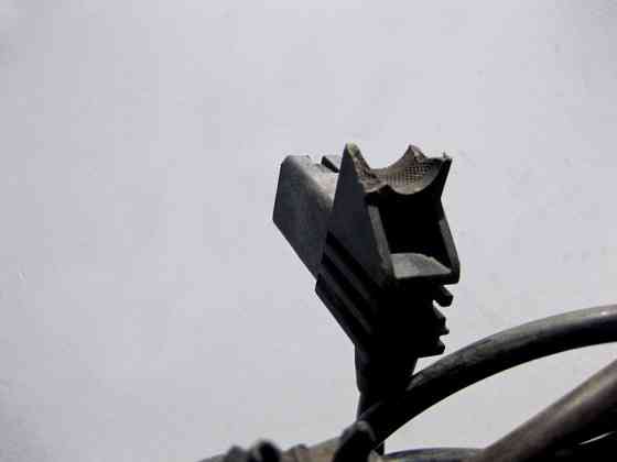 Mercedes-Benz  A2215400205 Електропровід зносу передніх гальмівних колодок, обламана вуха кріплення до супорту S-Class W221 SL R230 CL C216 Одесса