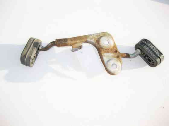 Mercedes-Benz  A2044901037 Кронштейн глушника лівий C-Class W204 Одеса