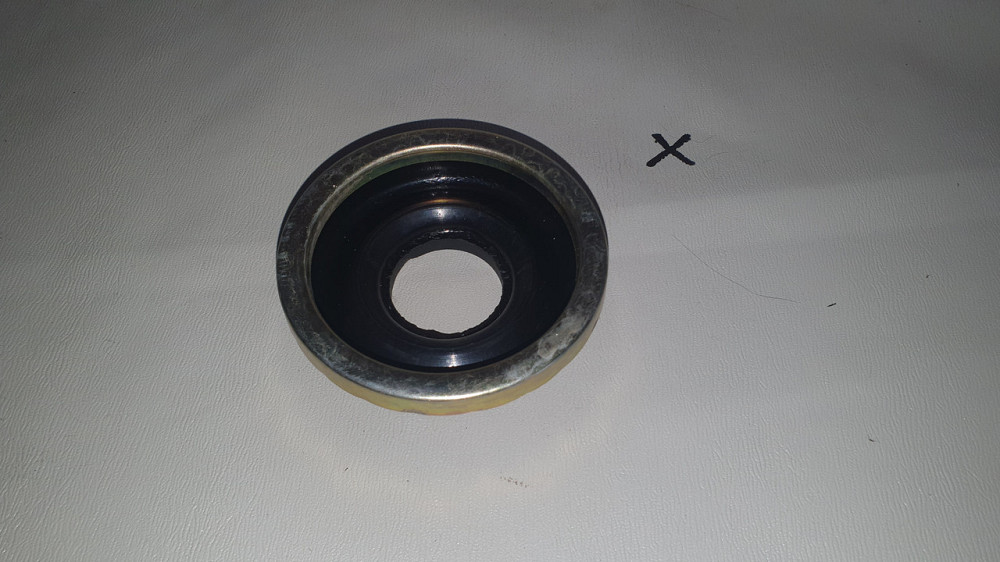 Пильовик пальця кермового (з обойвою) МАЗ. 5336-3003083. Харків - фото 1