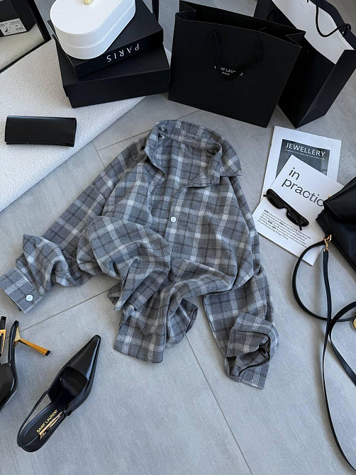 Женская трендовая оверсайз рубашка в клетку костюмный тиар Серый 2 Одесса - изображение 3