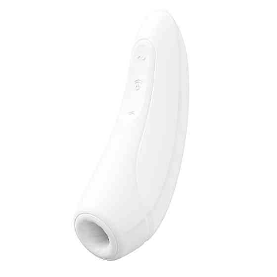 Вакуумний кліторальний стимулятор Satisfyer Curvy 1+ White з керуванням через інтернет Sex Aura Київ