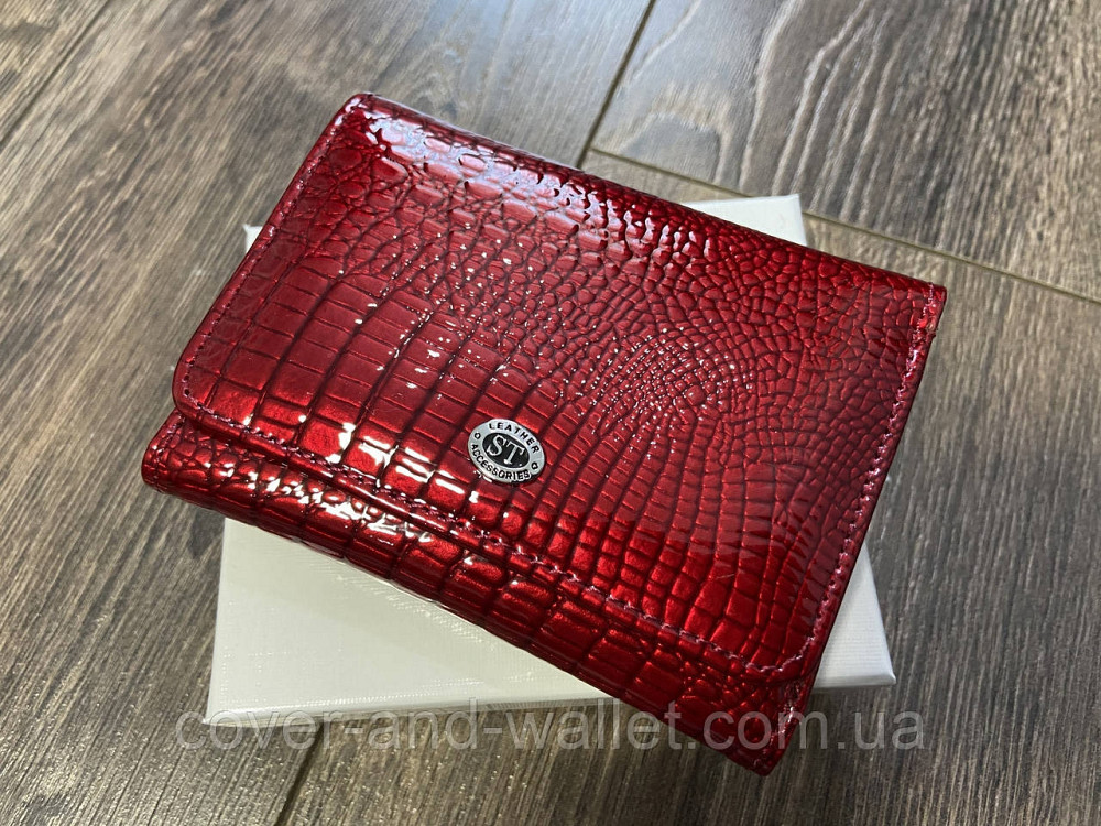 Красный лаковый маленький женский кошелек на магнитах с монетницей ST AE 403 Киев - изображение 1