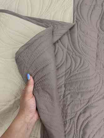 Покрывало двустороннее Decorator Microfiber листья 210х215 см капучино с бежевым (85-097) Киев