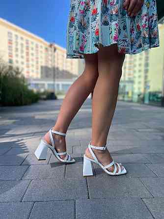 LIRIO Босоніжки жіночі білі LIRIO L0282/8073-68 літні шкіряні на підборах / Стильні босоніжки р Коломыя