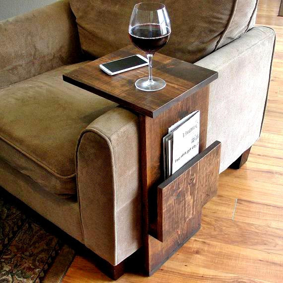 Приставной столик 