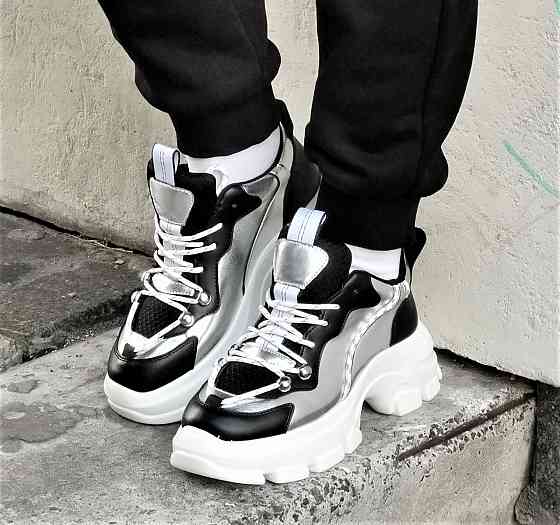 . Жеганські Кросівки на Танкетці Сріблясті Сліпони Мокасини на Платформі Білі (розміри: 36,38,39) — 16 Дніпро