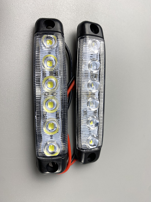 Ліхтар LED габаритний світлодіодний 24V IP67 6 led діодів SMD білий , оптична лінза + кріплення для авто Мукачево - фото 2