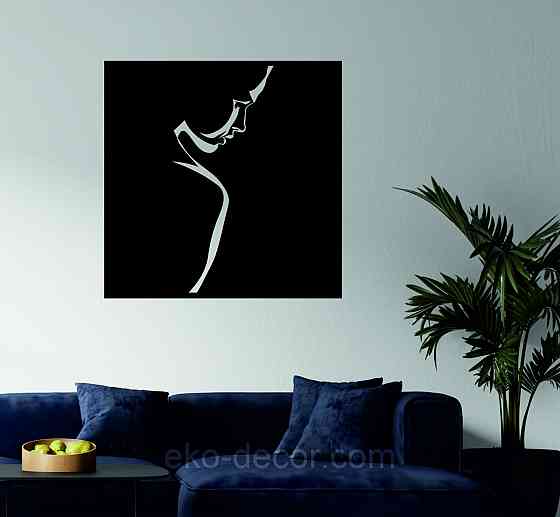 Декоративне настінне Панно «Сілует жінки», Декор на стіну 70*70 см, Чорний Київ