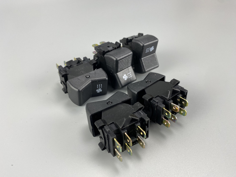 Перемикач (клавіша) вентилятора отопітеля МТЗ Мукачево - фото 6