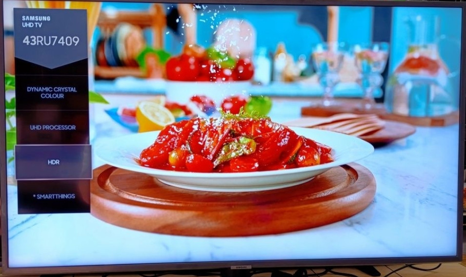 Телевизор Samsung 43