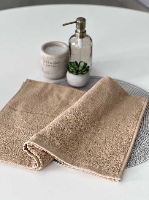 Рушник однотонний Ideal Textile 50х90 см 400 г/м2 бежевий (56860919) Чернівці - фото 1