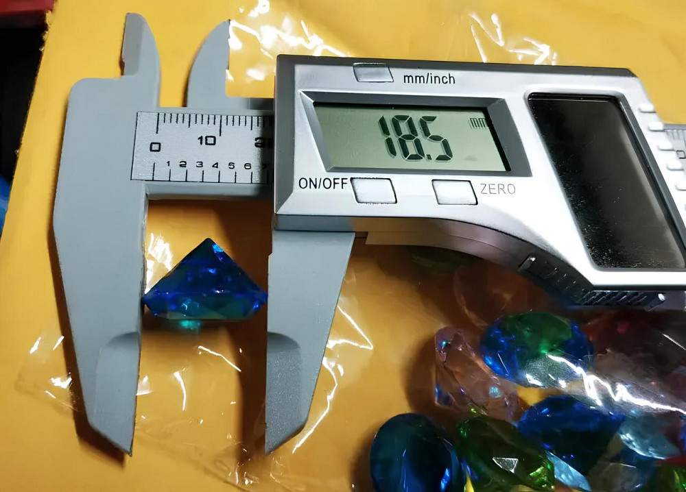 Акрилові діаманти RESTEQ різнокольорові, 50 шт в упаковці — декоративні камінці для прикрас, декору та творчості Київ - фото 6