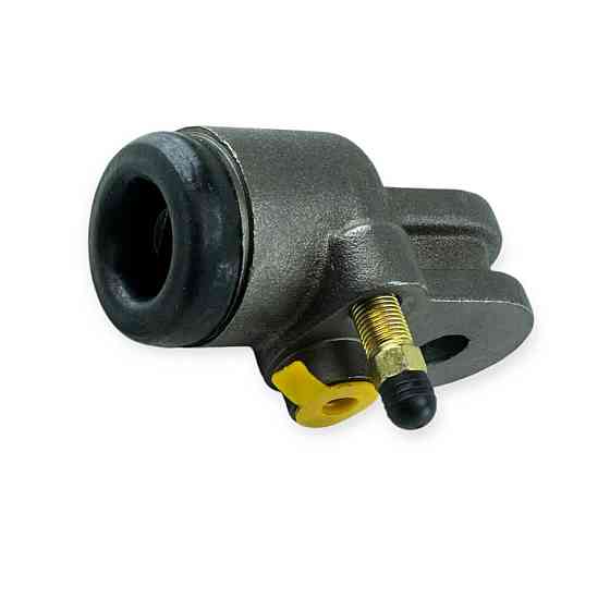 Цилиндр переднего тормоза УАЗ 452, 469 правый верхний (левый нижний) колесный Мукачево