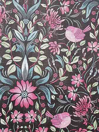 Шпалери вінілові на флізеліні A.S.Creation Maison charme 0.53x10 квіти листя птиці бордові зелені на чорному Київ