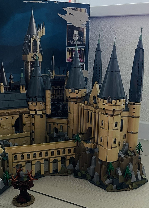 LEGO Harry Potter — Великий замок Гоґвортс, 6020 деталей Київ - фото 1