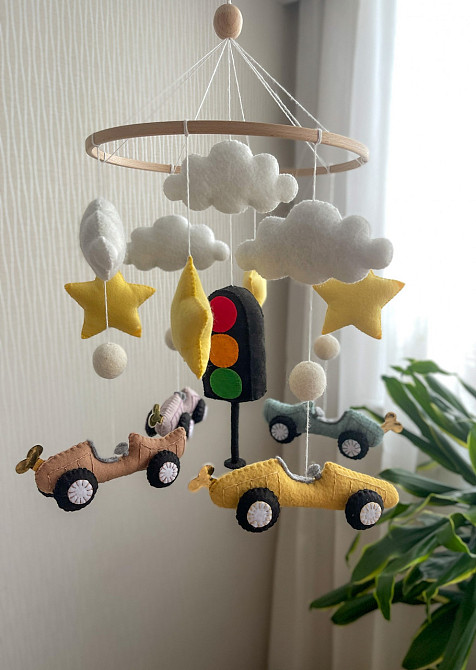 Дитячий мобіль на ліжечко для немовлят WooolyWool «Машинки» Київ - фото 2
