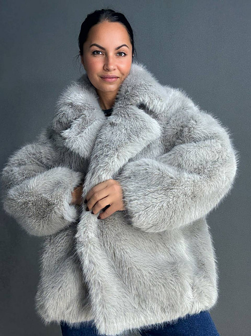 Шуба жіноча Fancy Matinee 5902 оверсайз з кишенями сіра, сірий, M Київ - фото 9