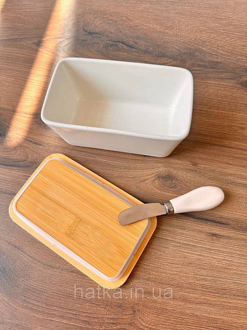 Сирниця керамічна з дерев'яною кришкою й ножем "Cheese" 17.5*10.5*8 см Київ - фото 3