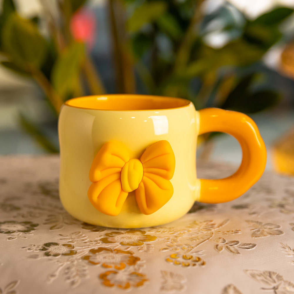 Кубок порцелянова з магнітом Бант 400 (мл) подарункова кружка прикольна чашка для дітей на подарунок Бежевий з жовтим FM-52A Київ - фото 1