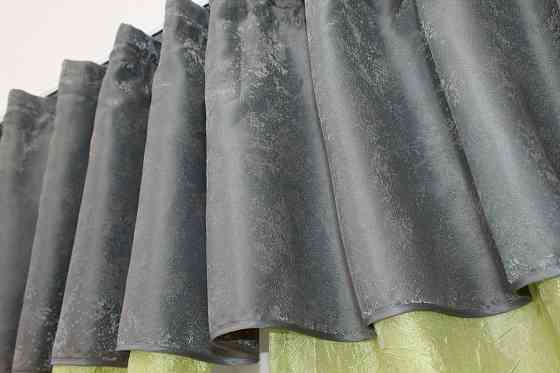 Кухонные шторы VR-Textil № 073к с ламбрекеном и подхватами салатовый с графитовым 290х170 см (52-0153) Киев