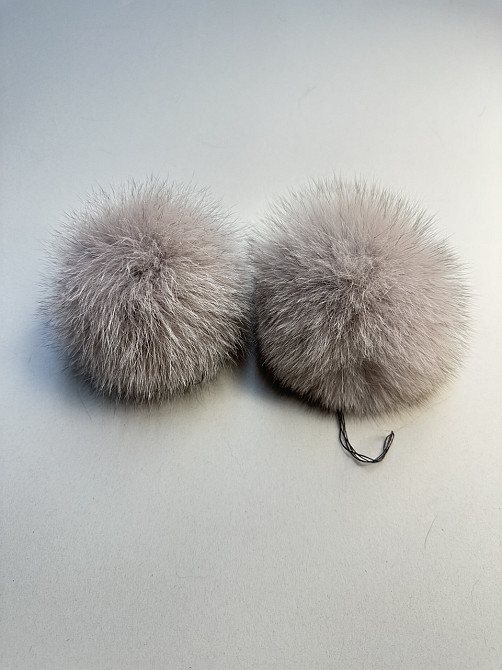 Помпони з натурального хутра песця на шапку 10-12см Бежевий Харків - фото 2