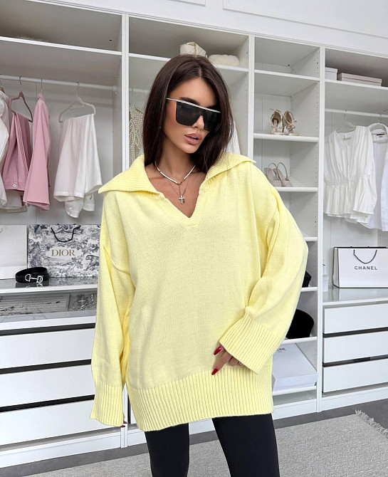 Стильный женский удлиненный свитер оversize с воротником поло Одесса - изображение 8