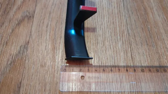 Спойлер мини на авто Чёрный , Синий , Красный, текстура карбон. Київ