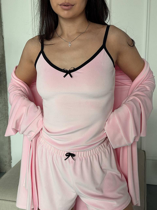 Женский повседневный домашний велюровый комплект тройка: халатик+майка+шорты Розовый Одесса - изображение 1