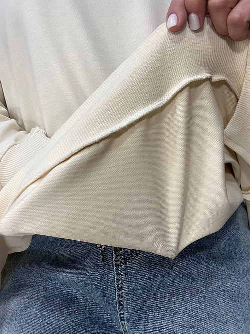 Свитшот женский My city 8054 удлиненный с воротничком разрезы по бокам оверсайз 48 , молочний, 48 Киев - изображение 3