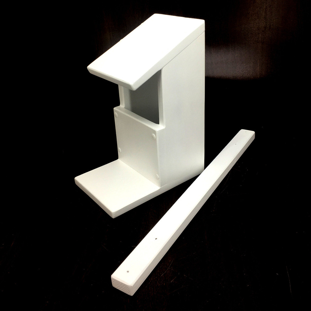 Кормушка для белок 