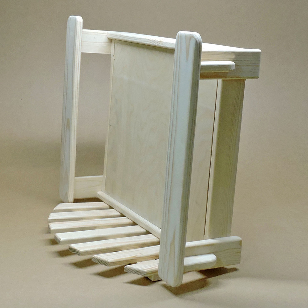 Лежак деревянный для собаки 