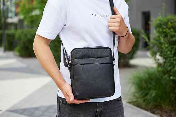 Чоловіча сумка-месенджер з двома відділеннями 21x26x7, шкіряний гаманець Tiding Bag 7459 чорного кольору Київ