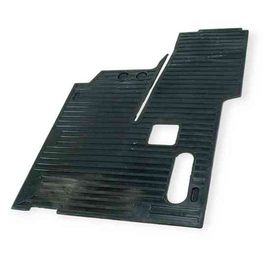 Коврики мтз ук (правый) салона Мукачево