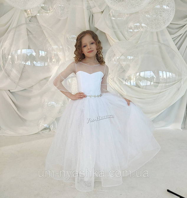 Довга біла сукня 122-128 Кривий Ріг - фото 1