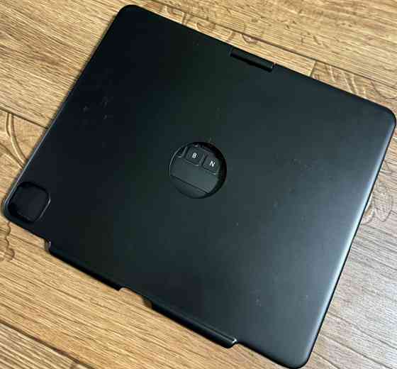 Клавиатура для iPad 12.9