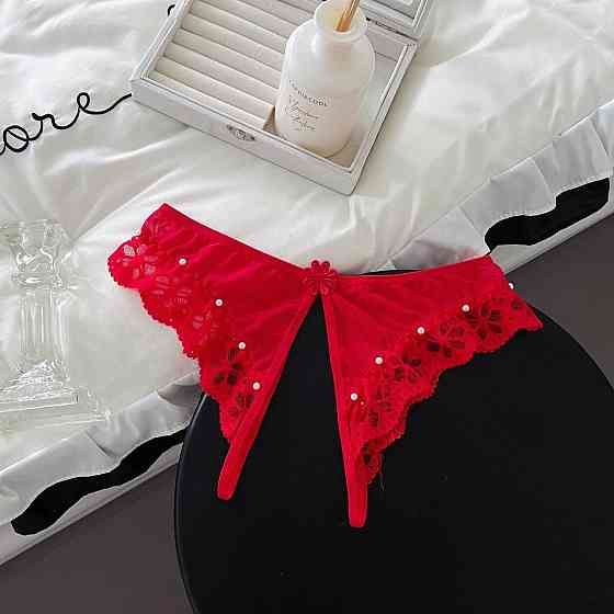 Трусики с жемчугом и разрезом кружевные 42 -44 красный Киев